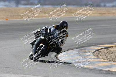 media/Feb-07-2025-CVMA Friday Practice (Fri) [[7034960ba2]]/4-Racer 4/Session 3 (Turn 8)/